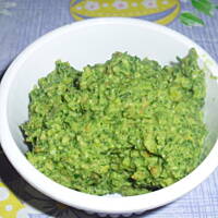 Pesto z liści rzodkiewki