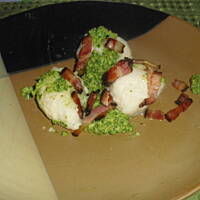 Knedle z pesto i boczkiem