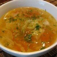 Pyszny lekki kapuśniaczek z młodej kapusty