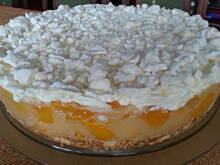 Fot. Izabela29, Torcik z brzoskwiniami i bezami bez pieczenia