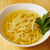 Rosół - królowa zup na polskim stole