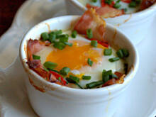 Fot. Barb82, Jajka w kokilkach z boczkiem i szpinakiem