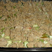 Ciasto ucierane z rabarbarem i kruszonką