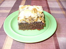 Fot. domi87, Ciasto czekoladowe z powidłami i orzechową bezą