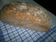 Fot. pwyso, chleb pszenno-żytni na drożdżach
