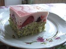 Fot. Ewelinka_inka, Ciasto z Maślanki Truskawkowo-Makowe
