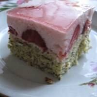 Ciasto z Maślanki Truskawkowo-Makowe