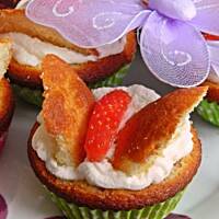 Babeczki "Truskawkowe Motylki"