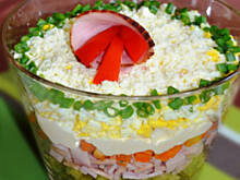 Fot. megii013, Sałatka z serkiem topionym