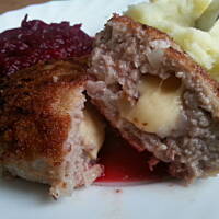 Sznycle z serową niespodzianką :)