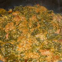 Saag Gosht: jagnięcina ze szpinakiem po hindusku