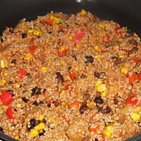 Tacos z komosą ryżową i warzywami