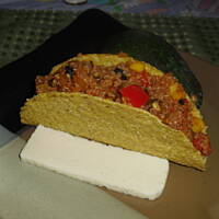 Tacos z komosą ryżową i warzywami