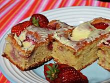 Fot. makusia, Ciacho z truskawkami