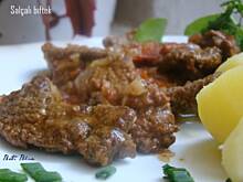 Fot. Betti Blue, Zrazy w sosie pomidorowym czyli Salçalı bıftek