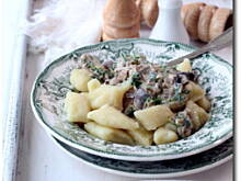 Fot. GuSiaTcz5, Kopytka z sosem pieczarkowym