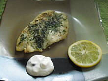 Fot. kamila258, Flądra zapiekana z koperkiem + sos kaparowy