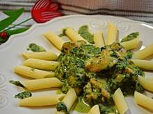 Fot. makusia, Kurczak w szpinaku z makaronem