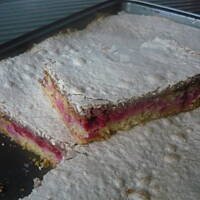 Owocowo - orzechowe ciasto