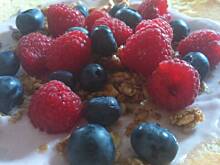 Fot. Merlin168, Biszkoptowe naleśniki z owocami sezonowymi