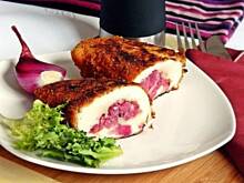 Fot. Mloda, Roladki drobiowe z czerwoną cebulą