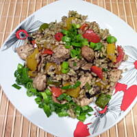 Potrawka z ryżem i kurczakiem - podobno śródziemnomorska!