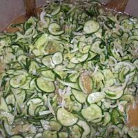 Sałatka z ogórków na zimę :)