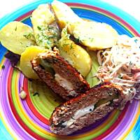 Kotlety mielone cygara z ogórkiem i białym serem