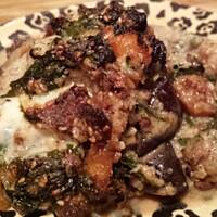 Zapiekanka rybna z bakłażanem i sosem szpinakowo-śmietanowym