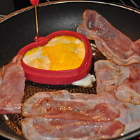 Domowy McDonald's Mai