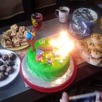 Tort  ANGRY BIRDS z lukru plastycznego