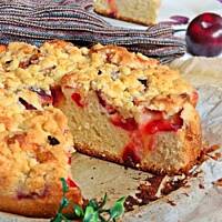 Ciasto ze śliwkami i kruszonką