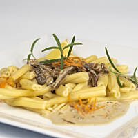 Casarecce con panna e funghi, czyli makaron ze śmietankowym sosem grzybowym