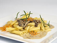 Fot. Wkn, Casarecce con panna e funghi, czyli makaron ze śmietankowym sosem grzybowym