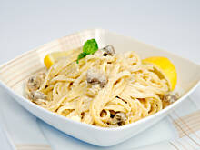 Fot. Wkn, Sos pieczarkowy śmietanowy do makaronu