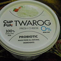 Pikantna pasta twarogowa z orzechami