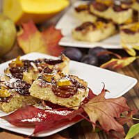 Tani jesienny placek ze śliwkami i dynią