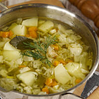 Prosta zupa kapuściana