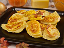 Fot. Wkn, Pierogi z dynią i żółtym serem