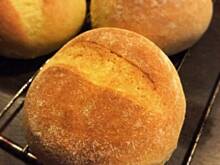 Fot. Dżanina Fonda, bułki Bahati z dynią