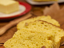 Fot. Wkn, Wilgotna drożdżówka jabłkowo-dyniowa