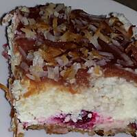 Sernik mocno żurawinowy