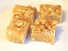 Fot. parasola, Cukierki mleczno-rozane (SHEER PAYRA)