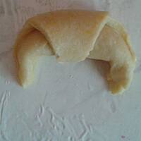 Rogaliki z nadzieniem ;) ! ( ciasto drożdżowe z lodówki )