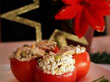 Fot. Mloda, Pomidory faszerowane ryżem i tuńczykiem