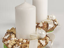 Fot. Wkn, Stroiki świąteczne - wianuszki w bieli