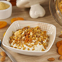 Crunchy świąteczne miodowo-cynamonowe