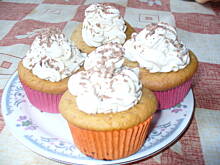 Fot. domi87, Muffinki piernikowe z nutellą i bitą śmietaną