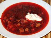 Fot. majolika, Operowy barszcz ukraiński