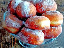 Fot. RAROSSA, Puszyste pączki